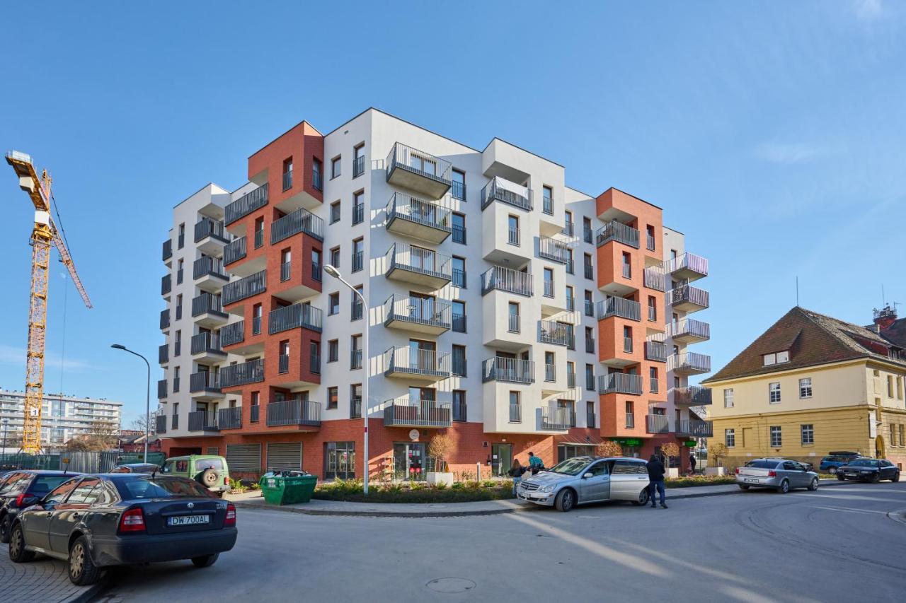 Apartments Dmowskiego Kepa Mieszczanska By Renters Wroclaw Exterior photo