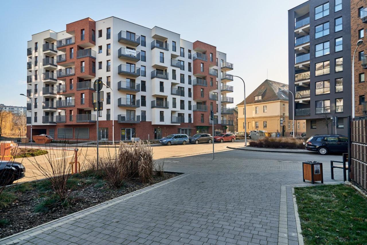 Apartments Dmowskiego Kepa Mieszczanska By Renters Wroclaw Exterior photo